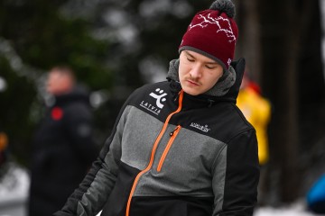 PK2 Insbruka > Divnieki