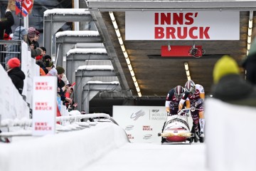 PK2 Insbruka > Divnieki