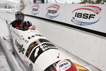 PK2 Insbruka > Divnieki