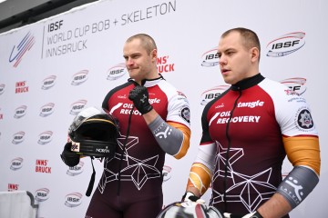 PK2 Insbruka > Divnieki