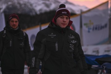 PK6 Sanktmorica > Bobslejs, divnieki