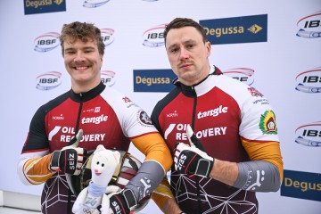 PK6 Sanktmorica > Bobslejs, divnieki