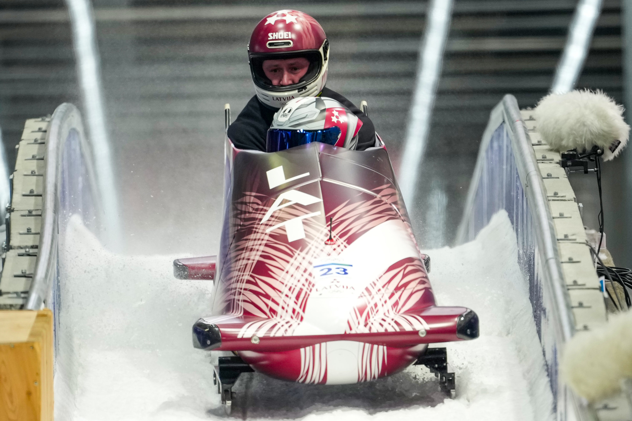 Cipulis nosauc Kalendas stūmēju divnieku sacensībām